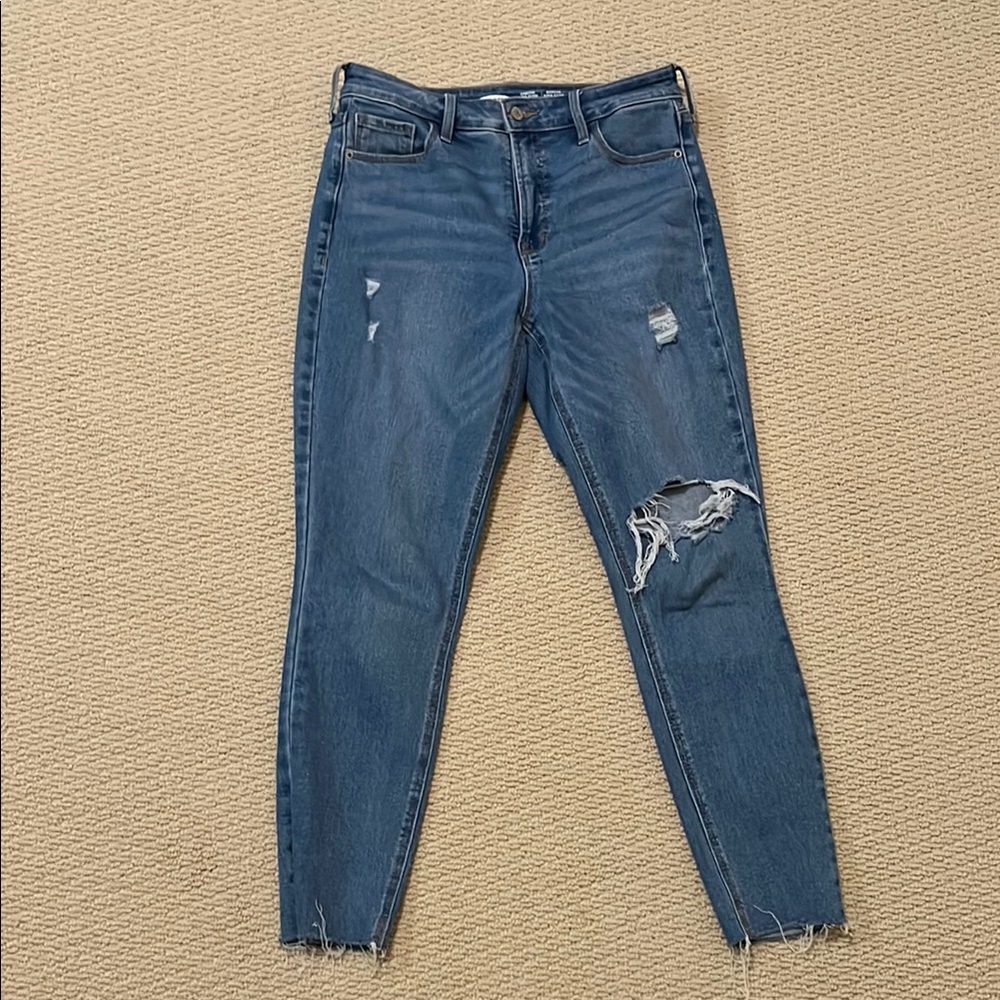 Old Navy | Super Skinny Distressed Jeans